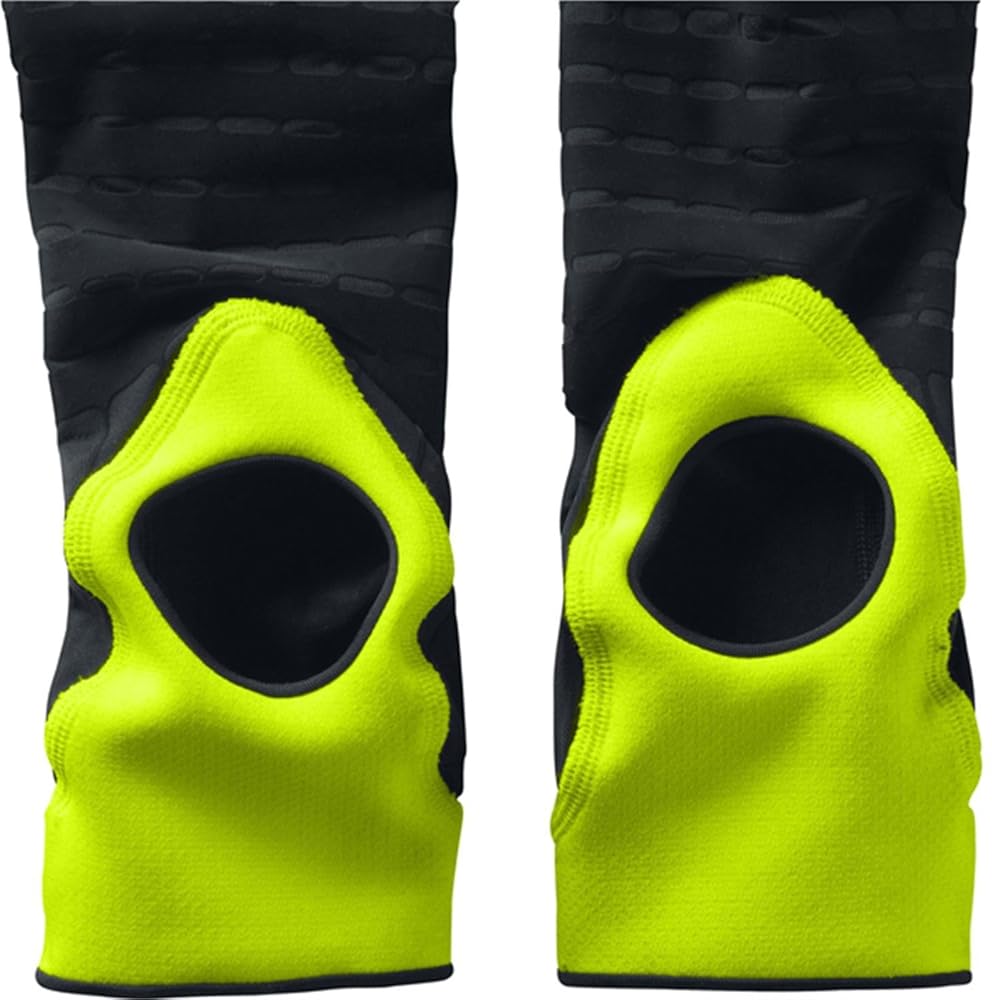 Nike Pro Combat Recovery Hypertight Mサイズ Amazon.com: Nike Pro Combat Recovery Hypertight (Small